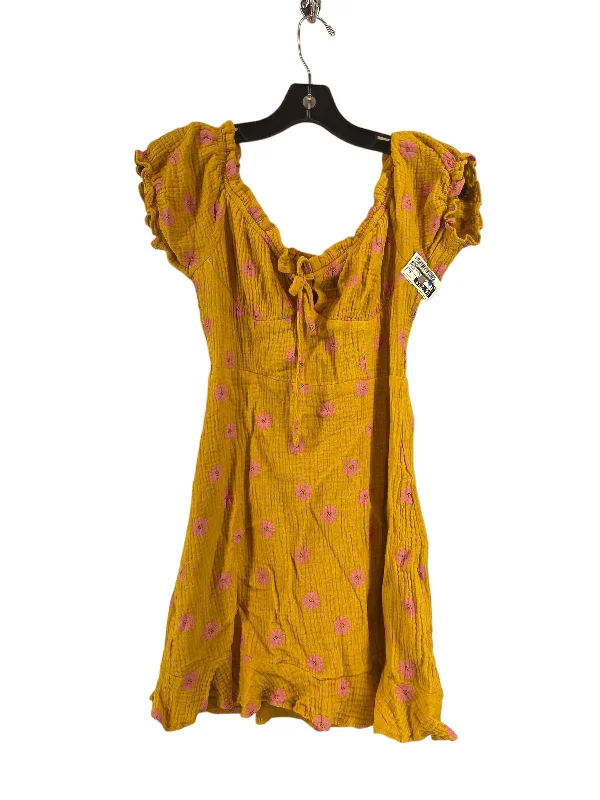 Yellow Dress Casual Short Entro, Size S